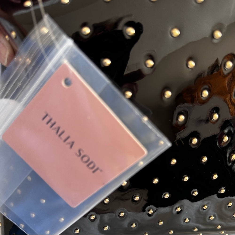 2 PIECES--Arcadia Patent Leather, Thalia Cosmetic bag - Picture 11 of 15